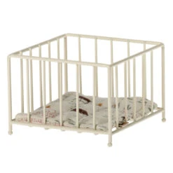 Baby Mouse Playpen With White Patterned Mattress (My) By Maileg