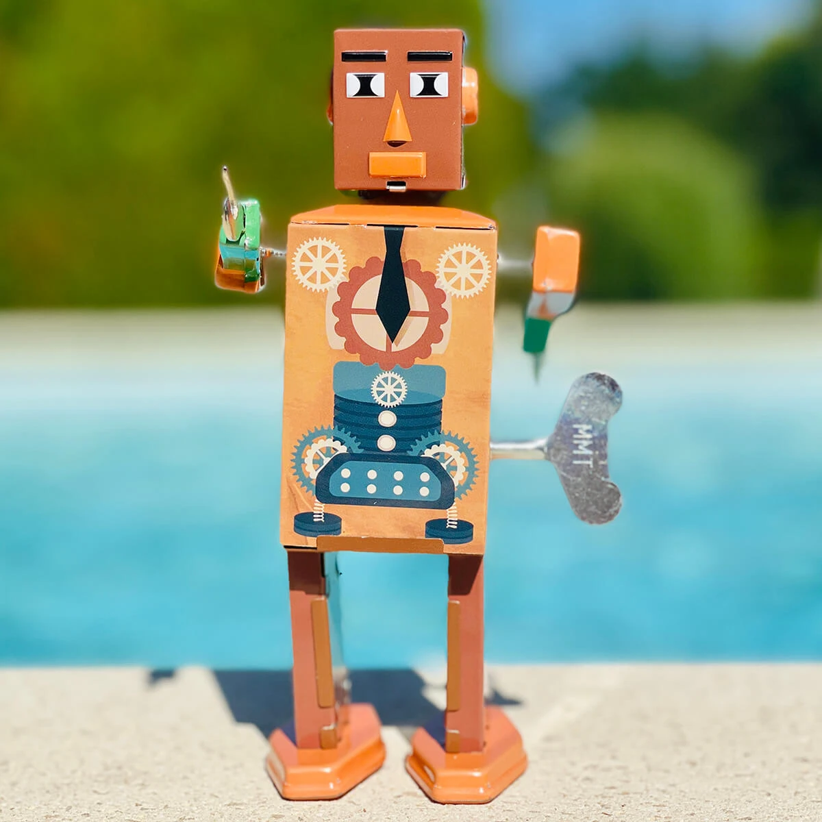 Business Bot Wind Up Tin Robot (Limited Edition) By Mr & Mrs Tin - Image 3