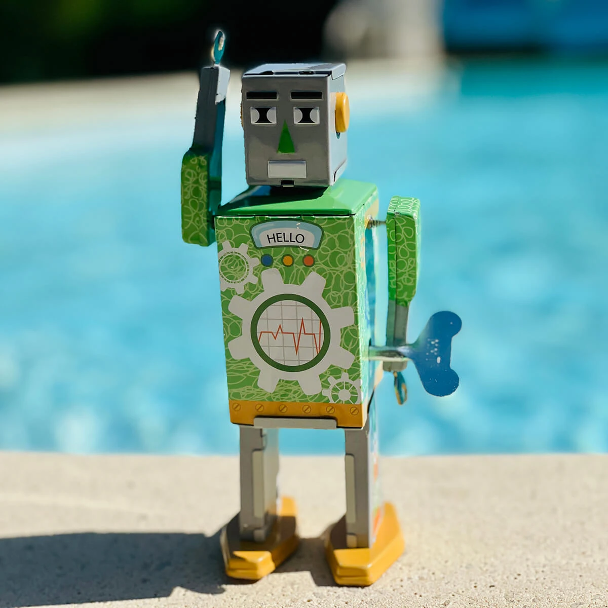 Eco Bot Wind Up Tin Robot (Limited Edition) By Mr & Mrs Tin - Image 3